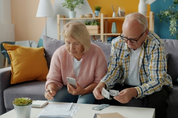 How Much Final Expense Life Insurance Do You Need? | life insurance  | Article Thumbnail